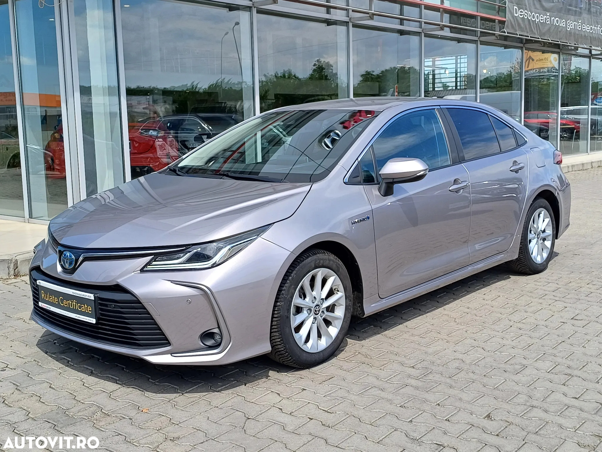 Toyota Corolla 1.8 HSD Dynamic - 2