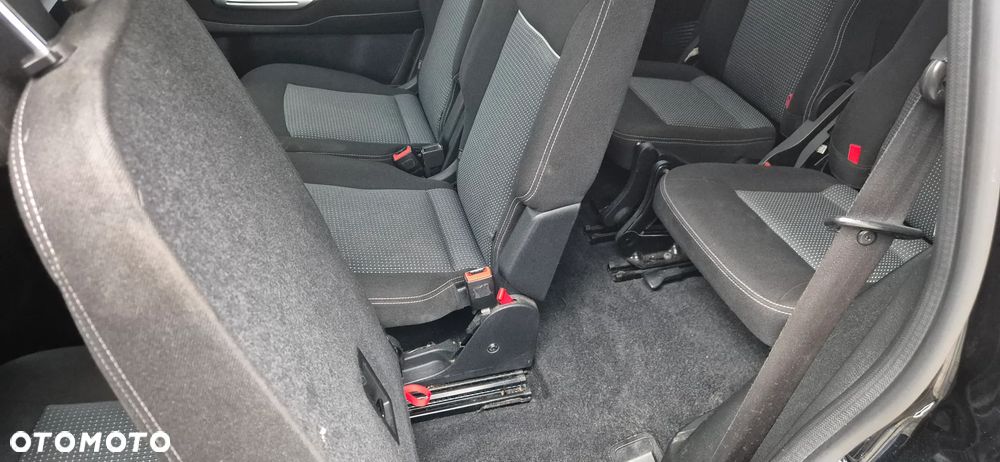Ford Galaxy 2.0 TDCi Trend - 18