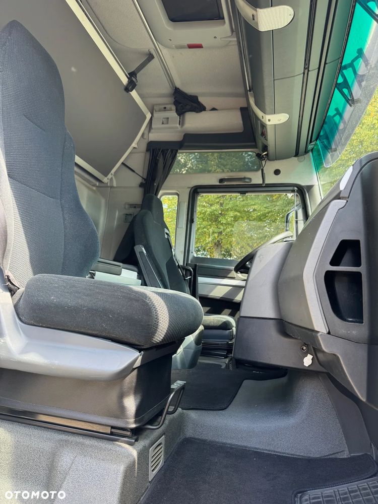 MAN TGX 18.440 XXL, Low Deck, Euro 6 - 16