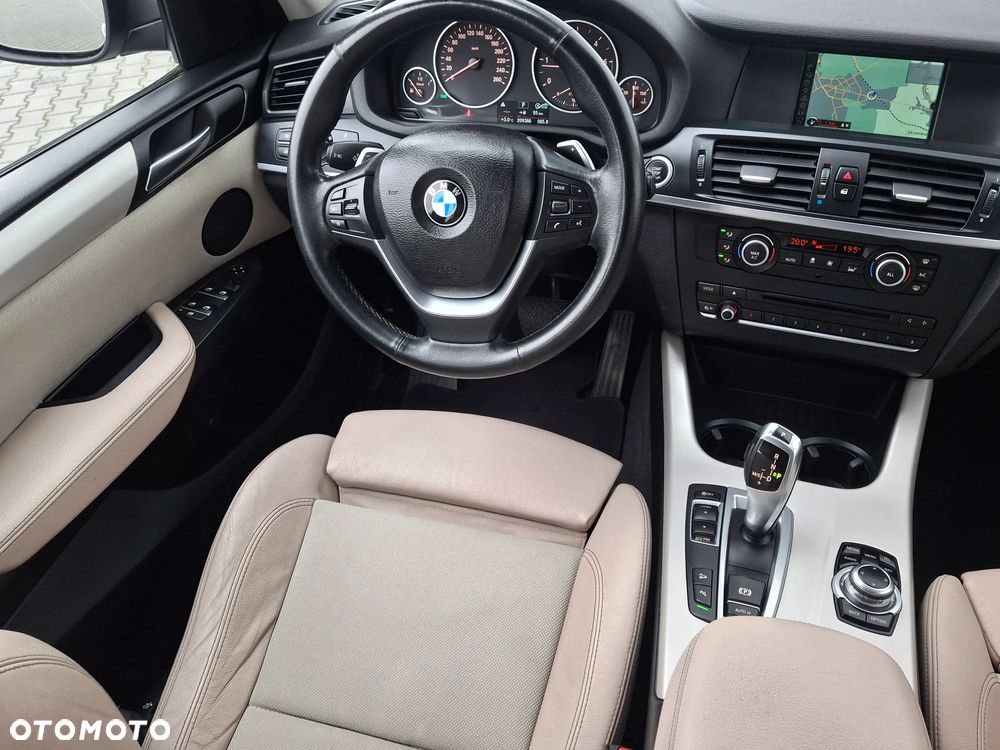 BMW X3 xDrive20d - 31