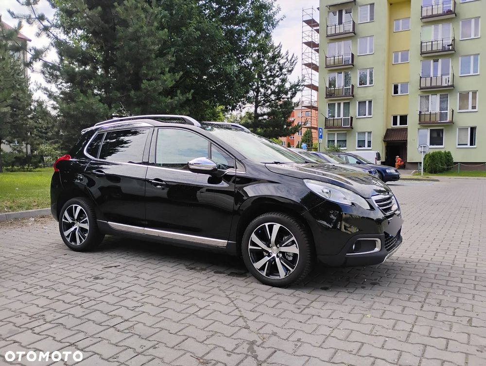 Peugeot 2008 1.6 e-HDi Allure S&S - 30