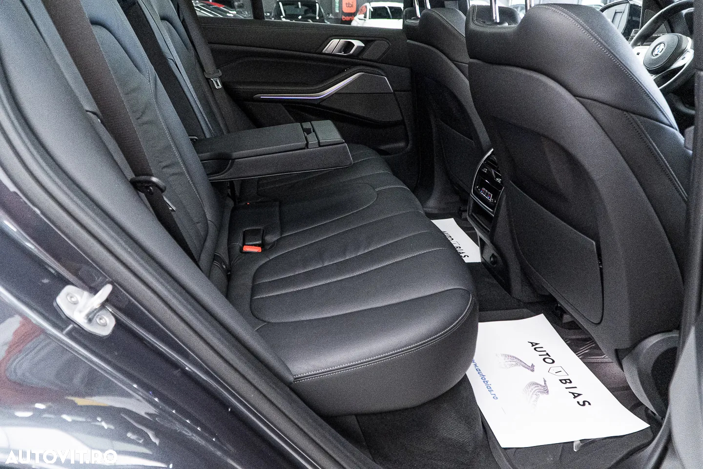 BMW X5 xDrive40i - 8