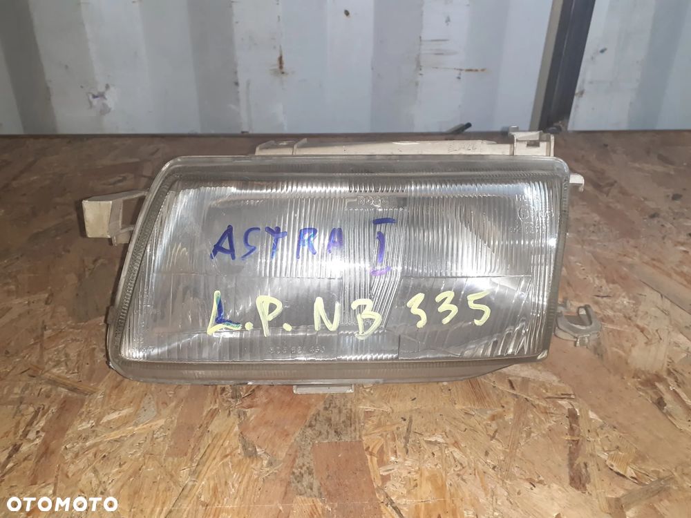 Reflektor LEWY LEWA LAMPA PRZÓD OPEL ASTRA F - 1