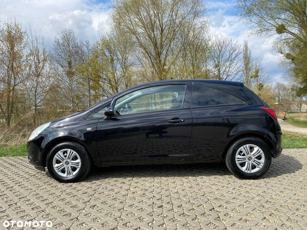 Opel Corsa - 8