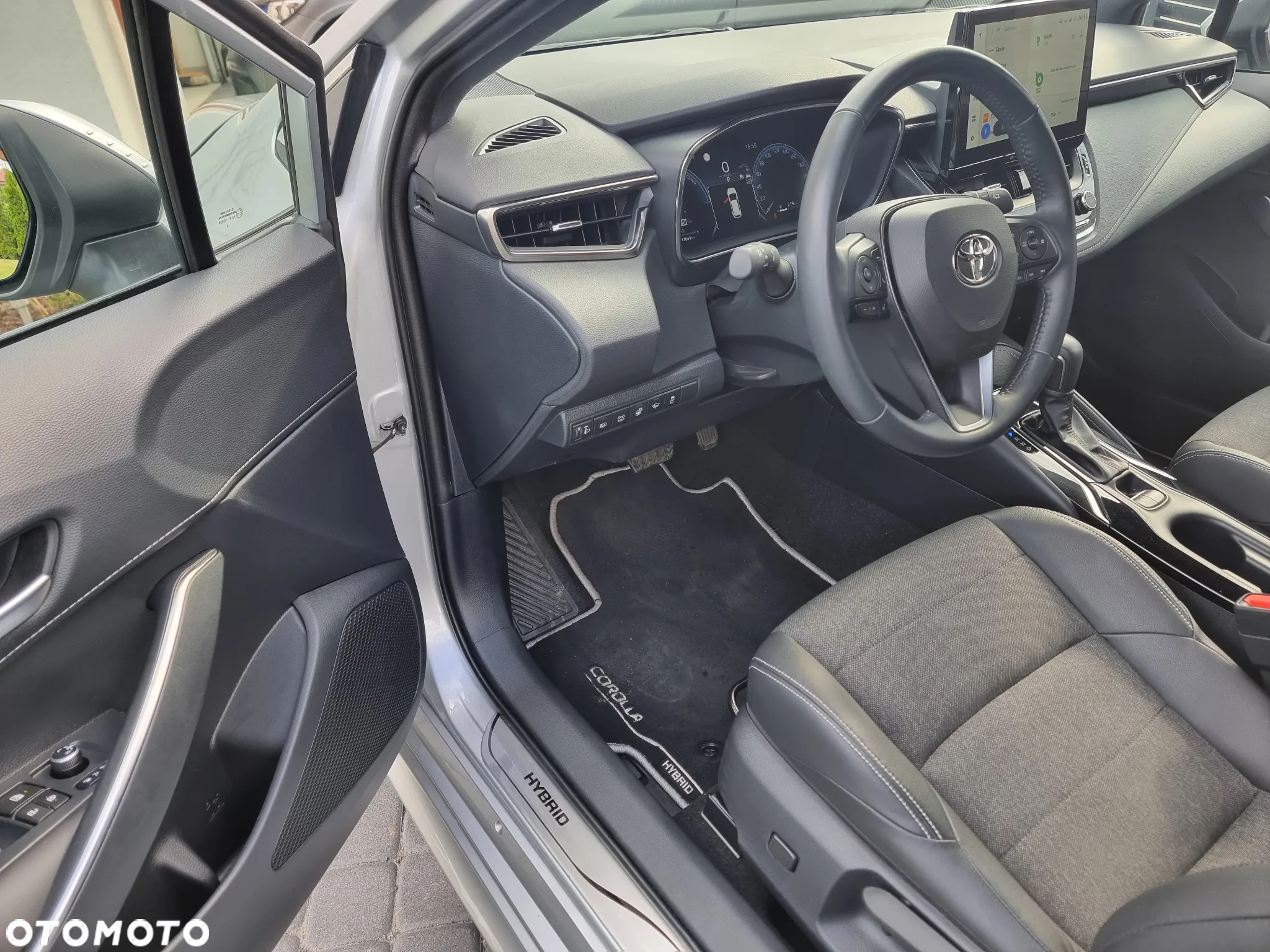 Toyota Corolla 1.8 Hybrid Touring Sports Team Deutschland - 7