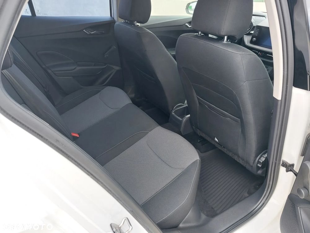 Skoda Fabia 1.0 Ambition - 24