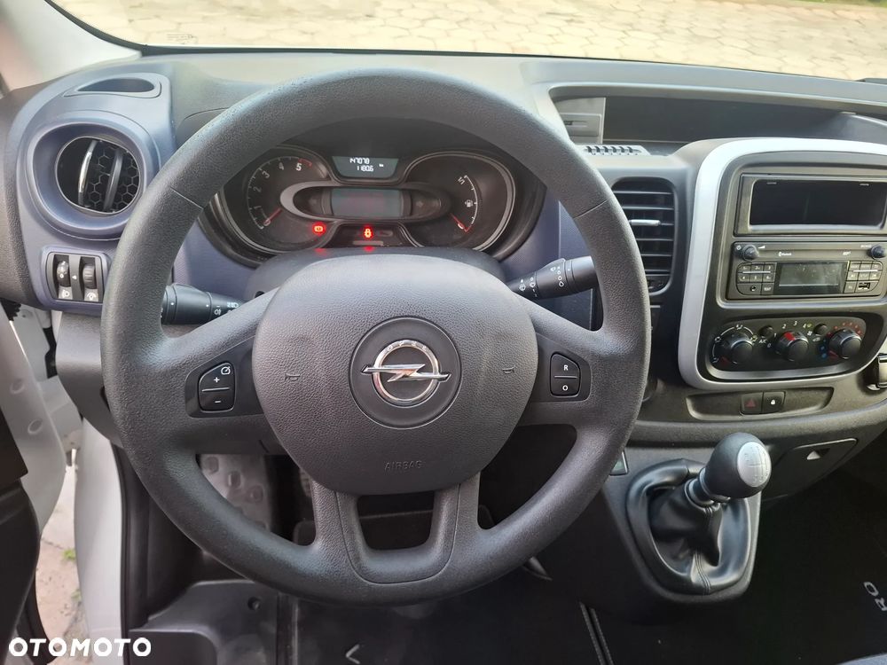 Opel Vivaro 2018 L2H2 MAXI * klima 3osobowy - 25