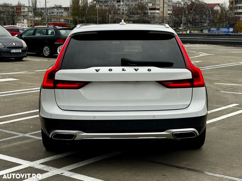 Volvo V90 D4 AWD Geartronic Inscription - 3