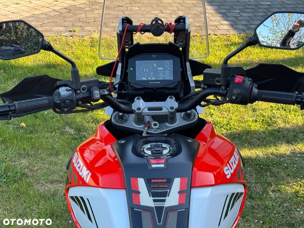 Suzuki DL - 4