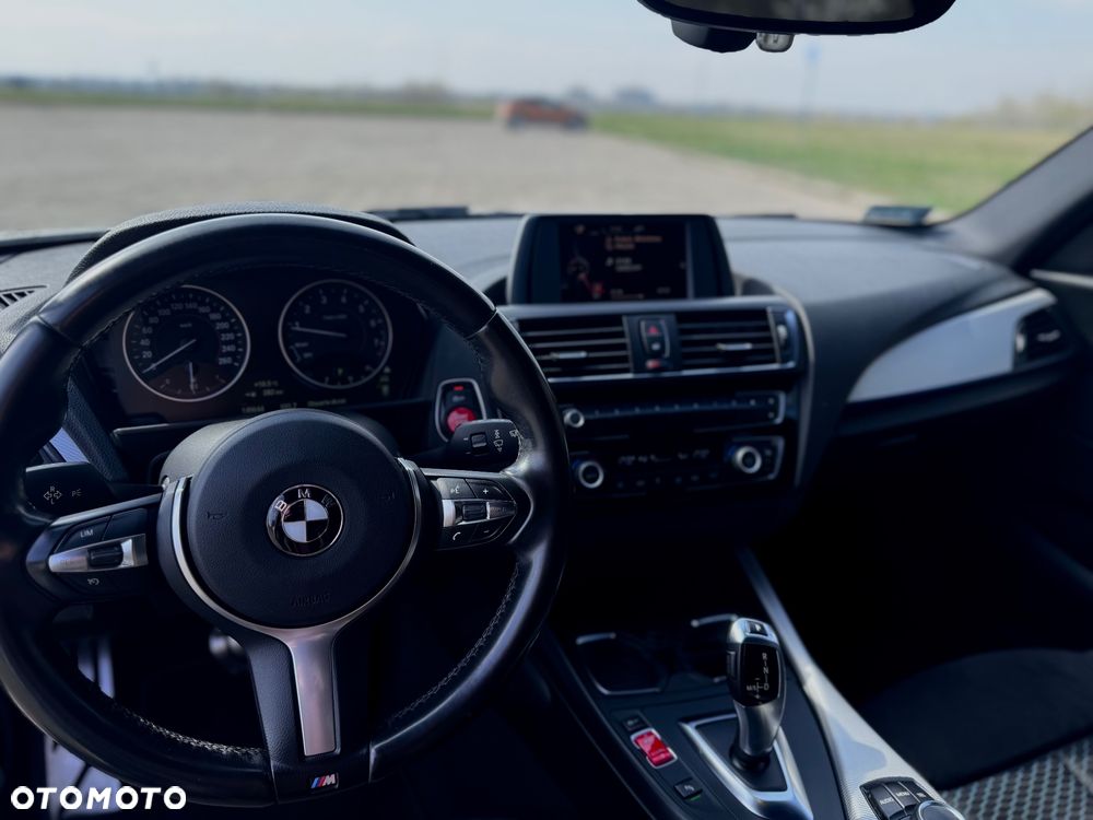 BMW Seria 1 120i M Sport - 10