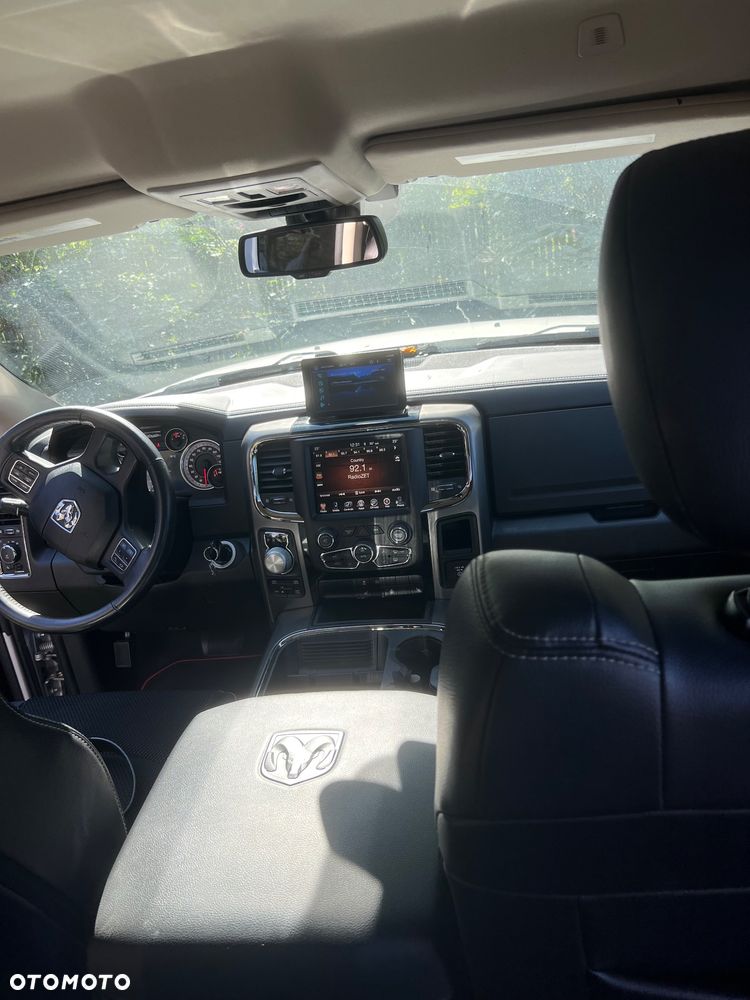 RAM 1500 Crew Cab Sport - 15