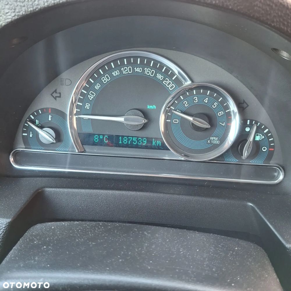 Chevrolet HHR 2.4 LT - 14