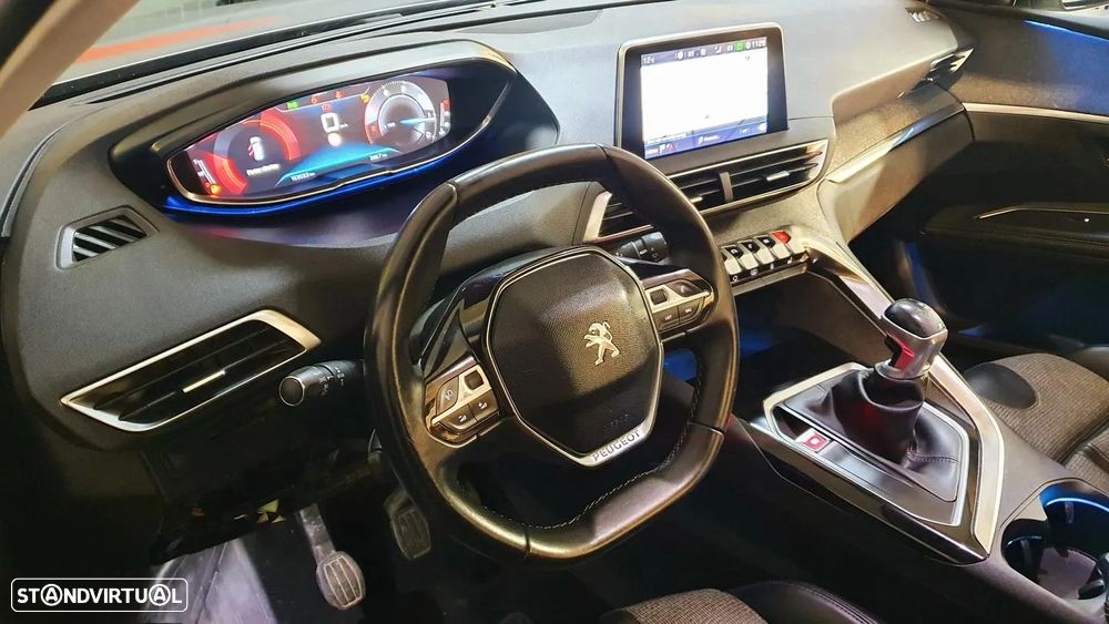 Peugeot 5008 1.6 BlueHDi GT Line - 11