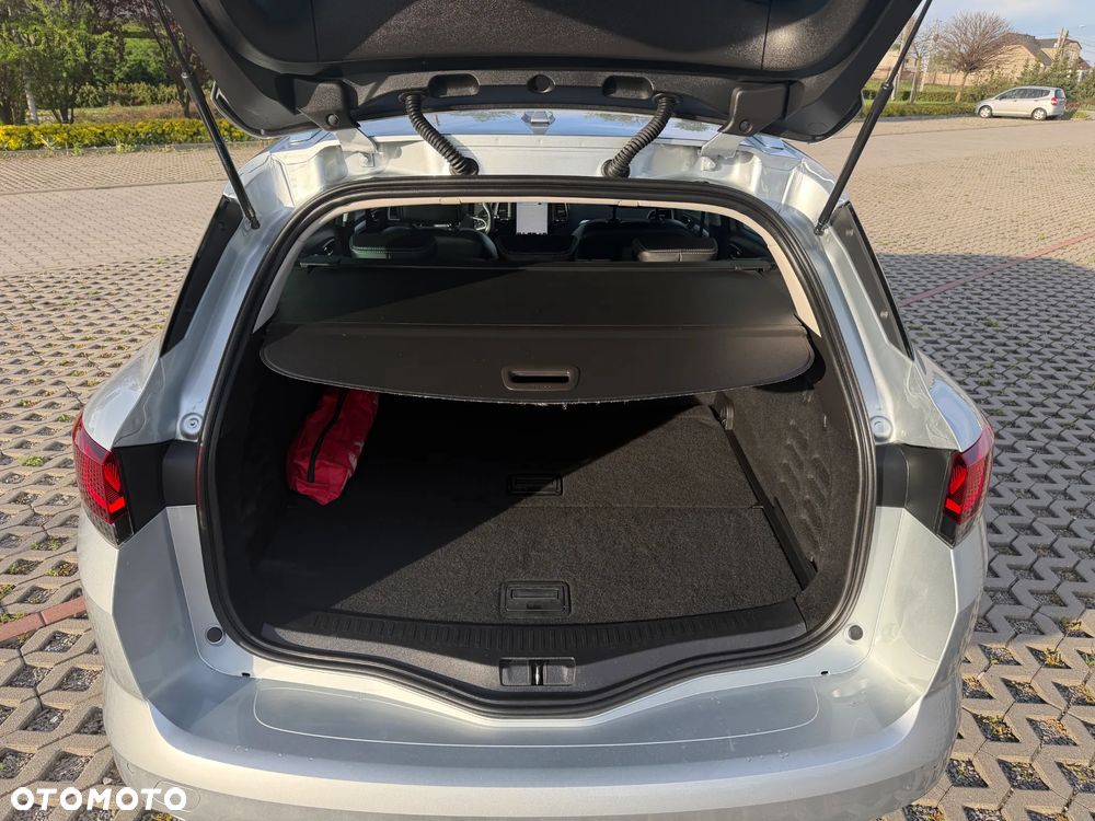 Renault Megane 1.5 Blue dCi Intens - 37
