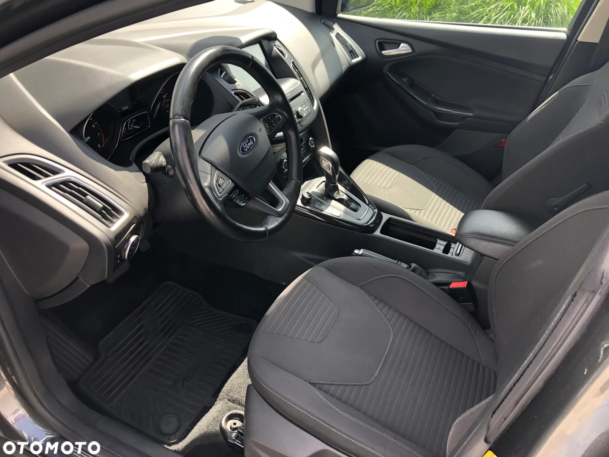 Ford Focus 1.0 EcoBoost Titanium - 16
