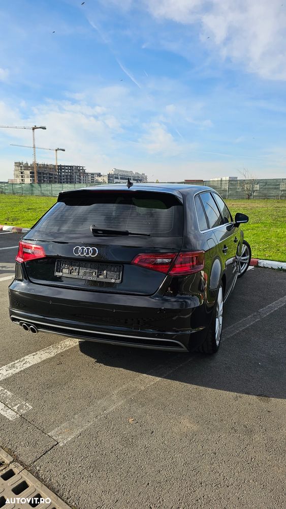 Audi A3 2.0 TDI Sportback S tronic S line Sportpaket - 4