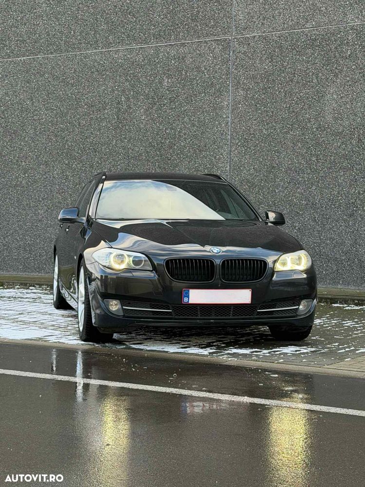 BMW Seria 5 530d Touring Aut. - 3