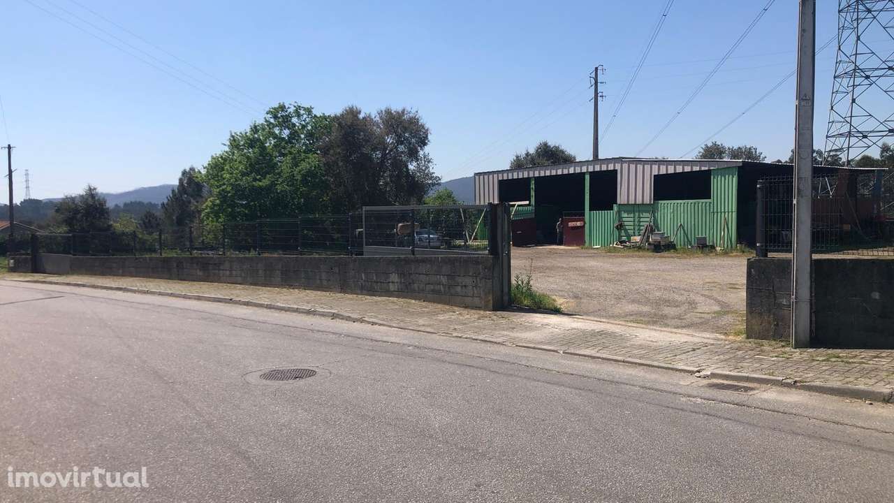 Terreno industrial com construção - Grande imagem: 3/9