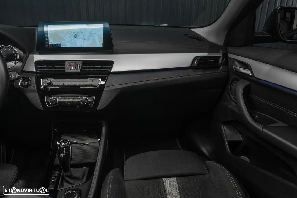 BMW X2 18 i sDrive Auto - 9