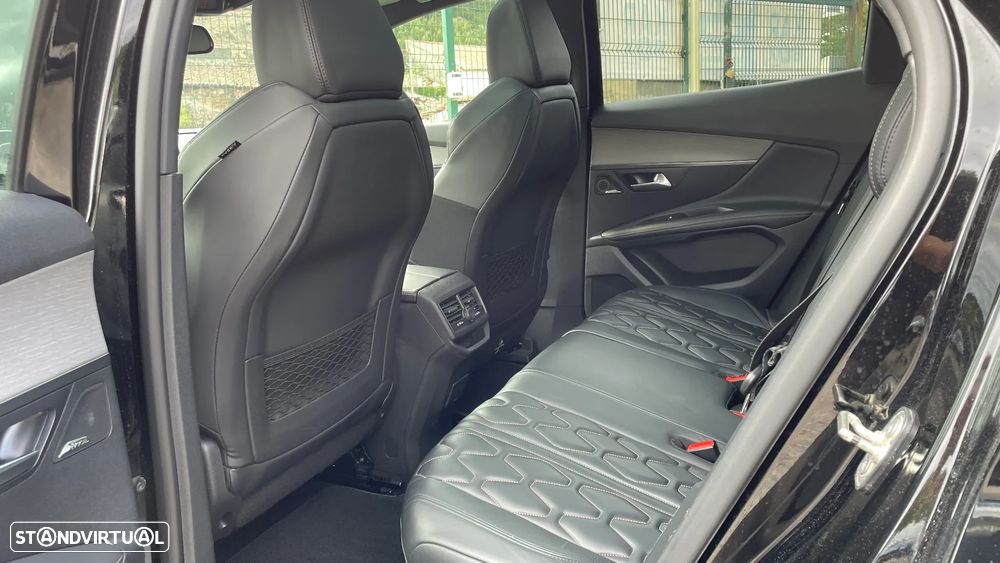 Peugeot 3008 2.0 BlueHDi GT Line EAT8 - 18