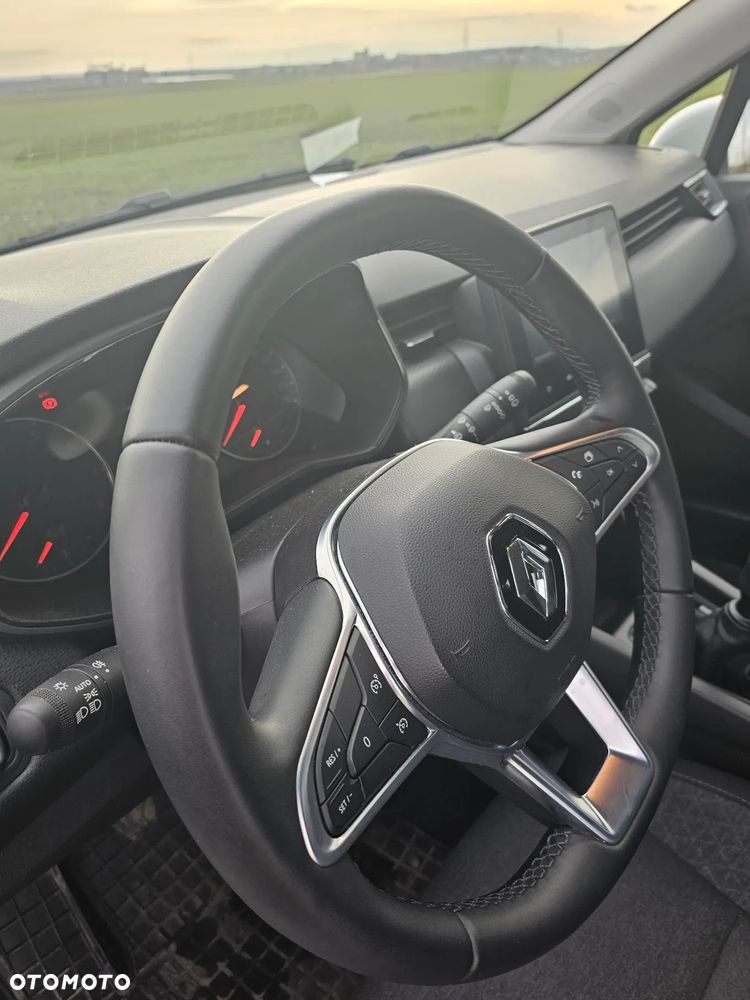 Renault Clio 1.0 SCe Life - 27