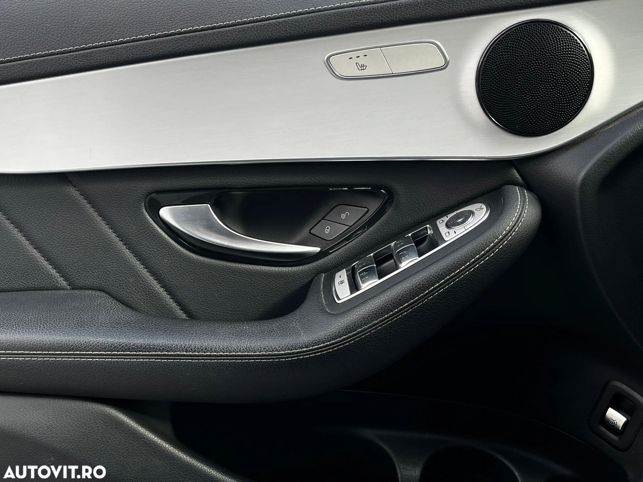 Mercedes-Benz GLC 300 de 4MATIC - 20