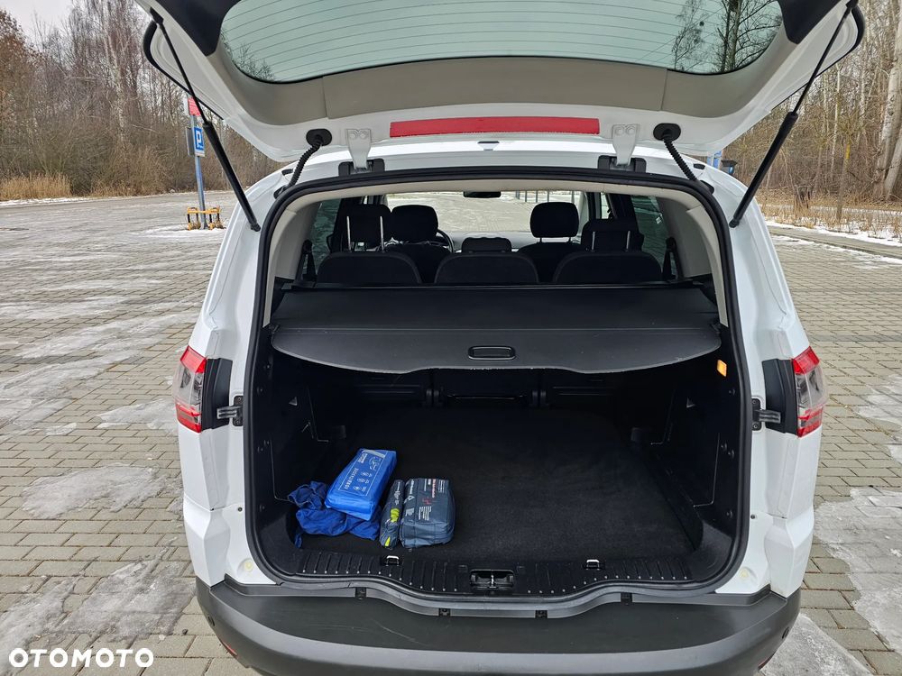 Ford S-Max 2.0 TDCi Titanium - 17