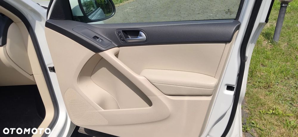 Volkswagen Tiguan 2.0 TSI 4Motion DSG Sport & Style - 30