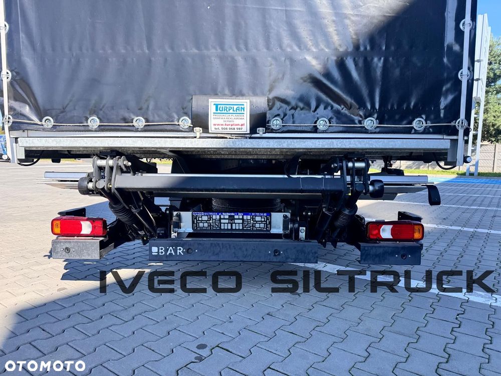 Iveco Daily 70C21HA8/P Plandeka z Windą - 10