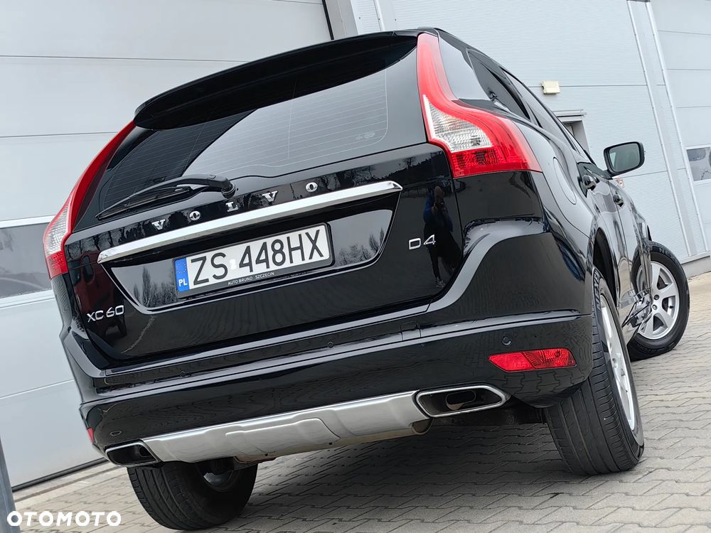 Volvo XC 60 D4 Kinetic - 28