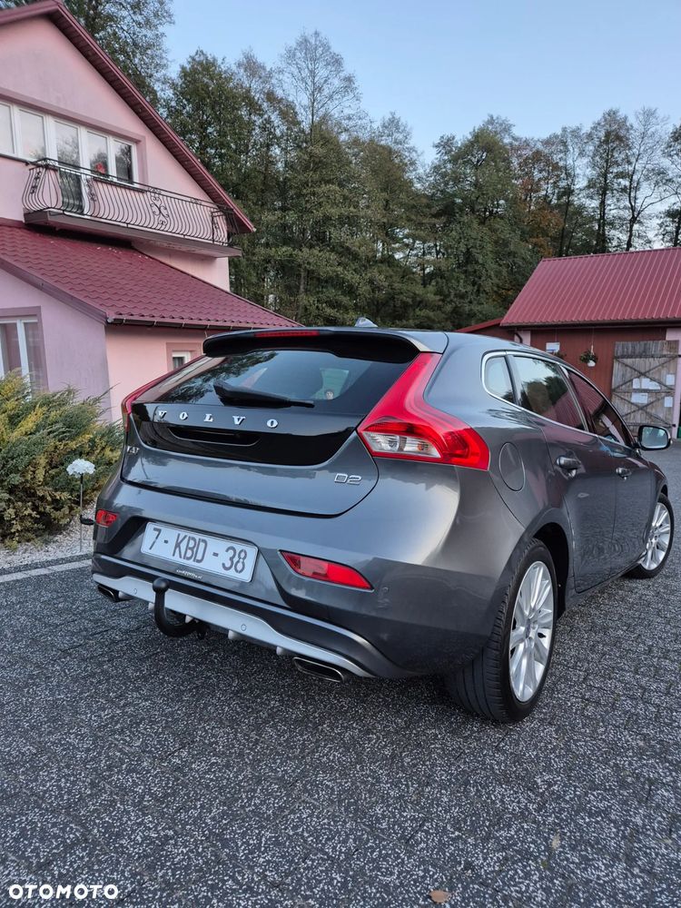 Volvo V40 D2 Momentum - 10
