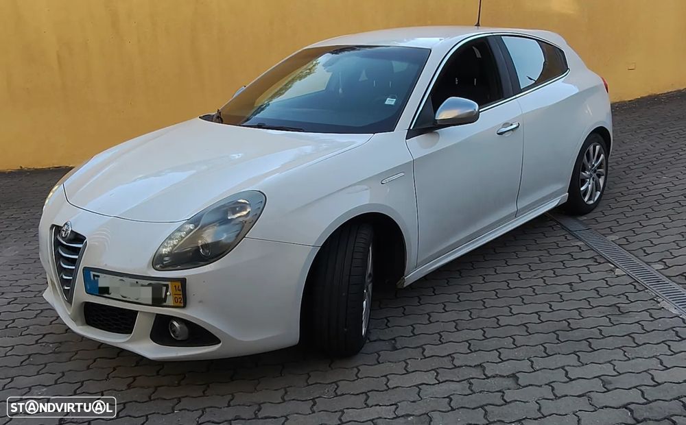 Alfa Romeo Giulietta 1.6 JTDm Distinctive - 2