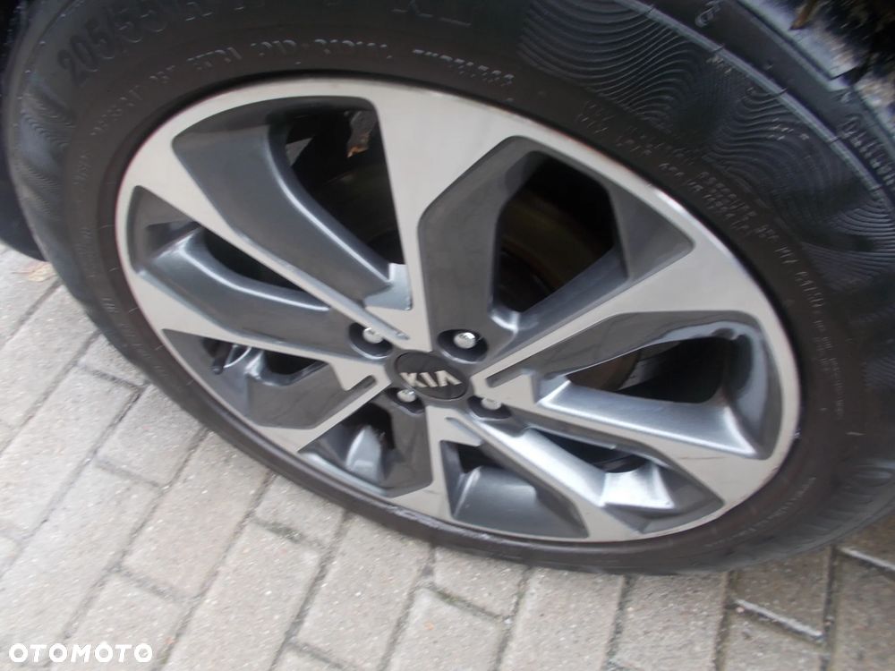 Kia Stonic 1.4 L - 23