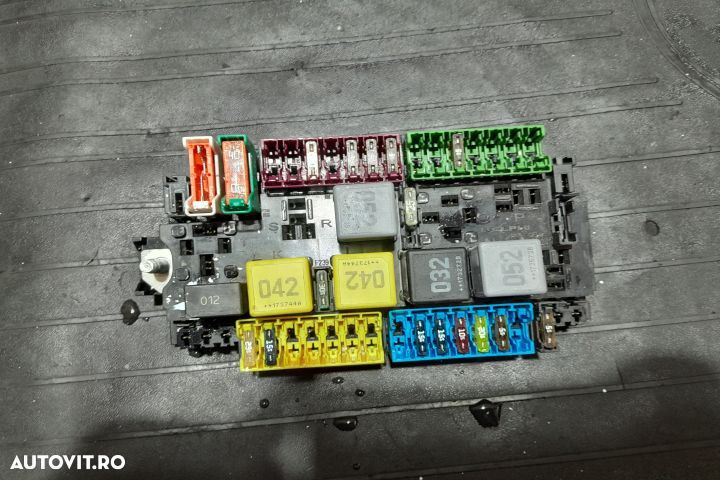 Panou sigurante bord A2469067100 A2469067100 Mercedes-Benz Vito W447 - 1