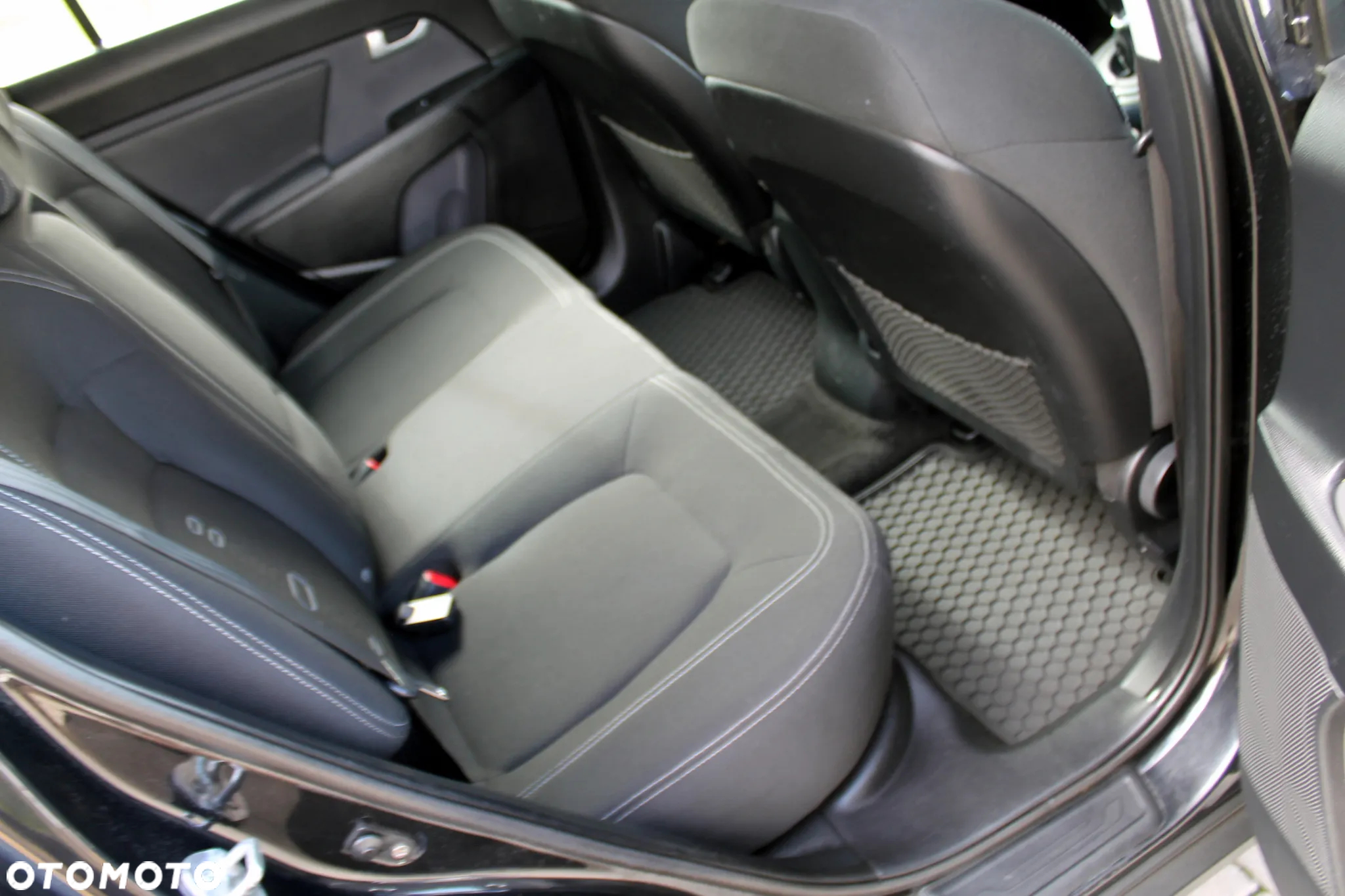 Kia Sportage 1.7 CRDI 2WD Edition 7 - 14
