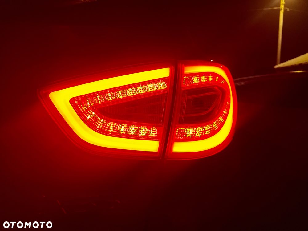 Hyundai ix35 2.0 4WD Trend - 29