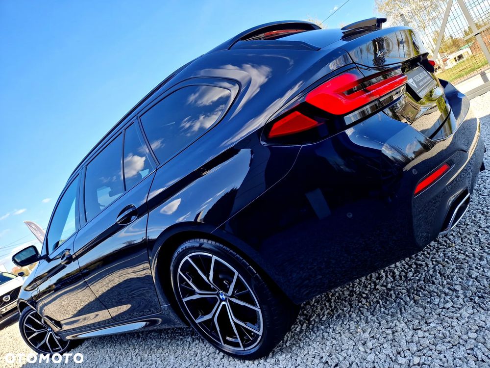 BMW Seria 5 530e xDrive M Sport sport - 35
