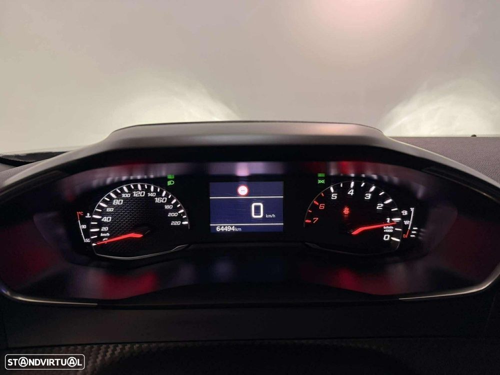 Peugeot 2008 1.2 PureTech Active - 13