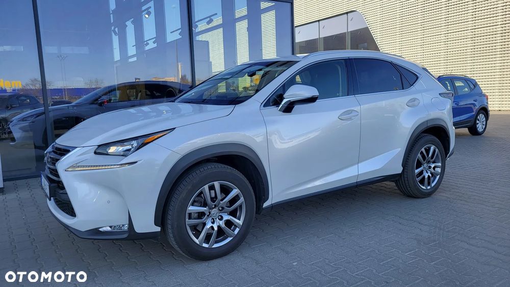 Lexus NX 200t Comfort AWD - 3