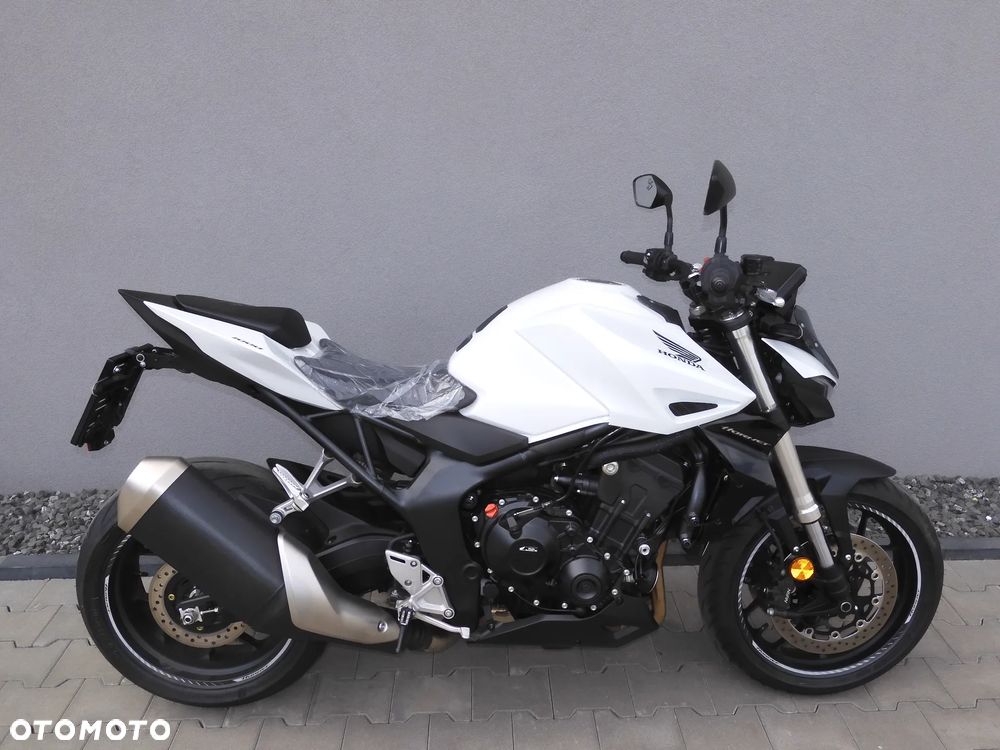 Honda Hornet - 18