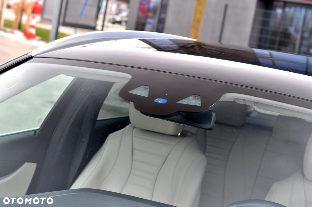 Mercedes-Benz Klasa E 200 9G-TRONIC Avantgarde - 15