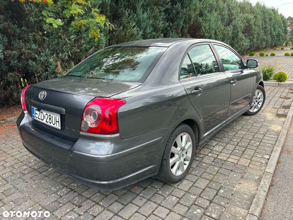 Toyota Avensis 1.8 VVT-i Terra - 5