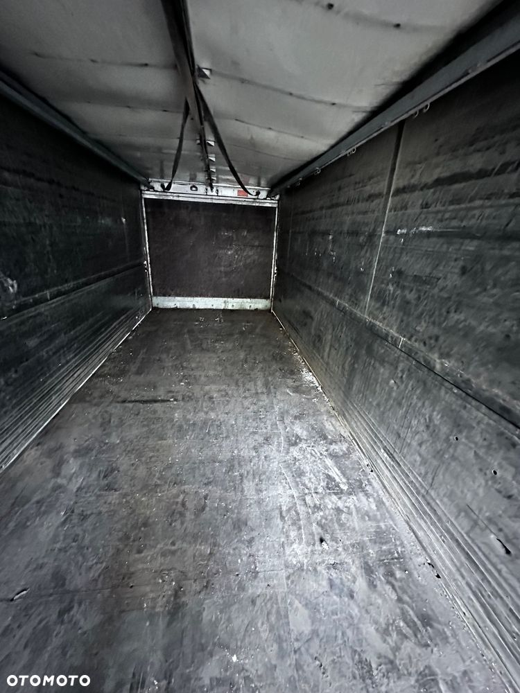 Scania R 124 6X2 - 6