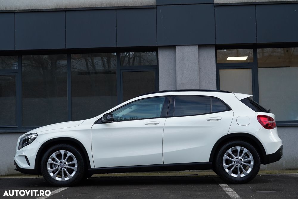 Mercedes-Benz GLA 200 (CDI) d 4Matic 7G-DCT AMG Line - 19