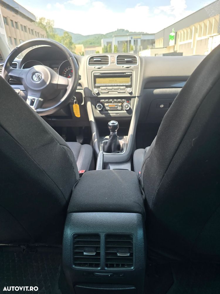 Volkswagen Golf 2.0 TDI Comfortline - 12