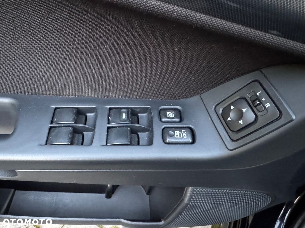 Mitsubishi Lancer 1.8 Invite - 30