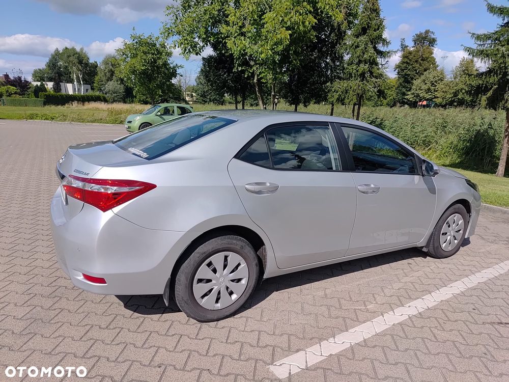 Toyota Corolla - 3