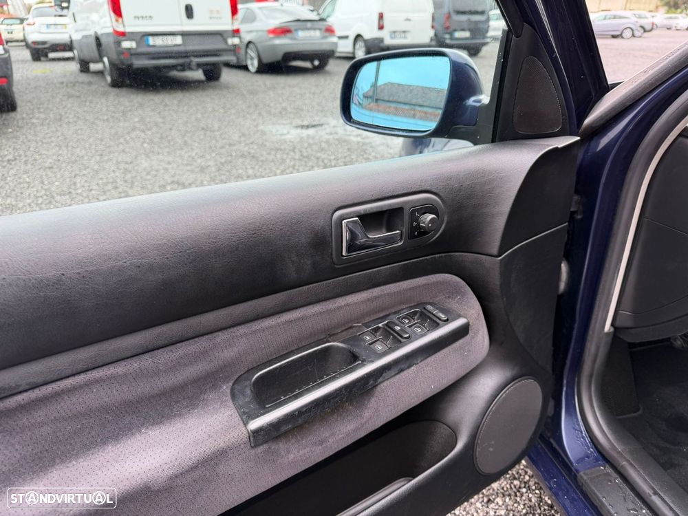 VW Golf 1.4i Confort - 22