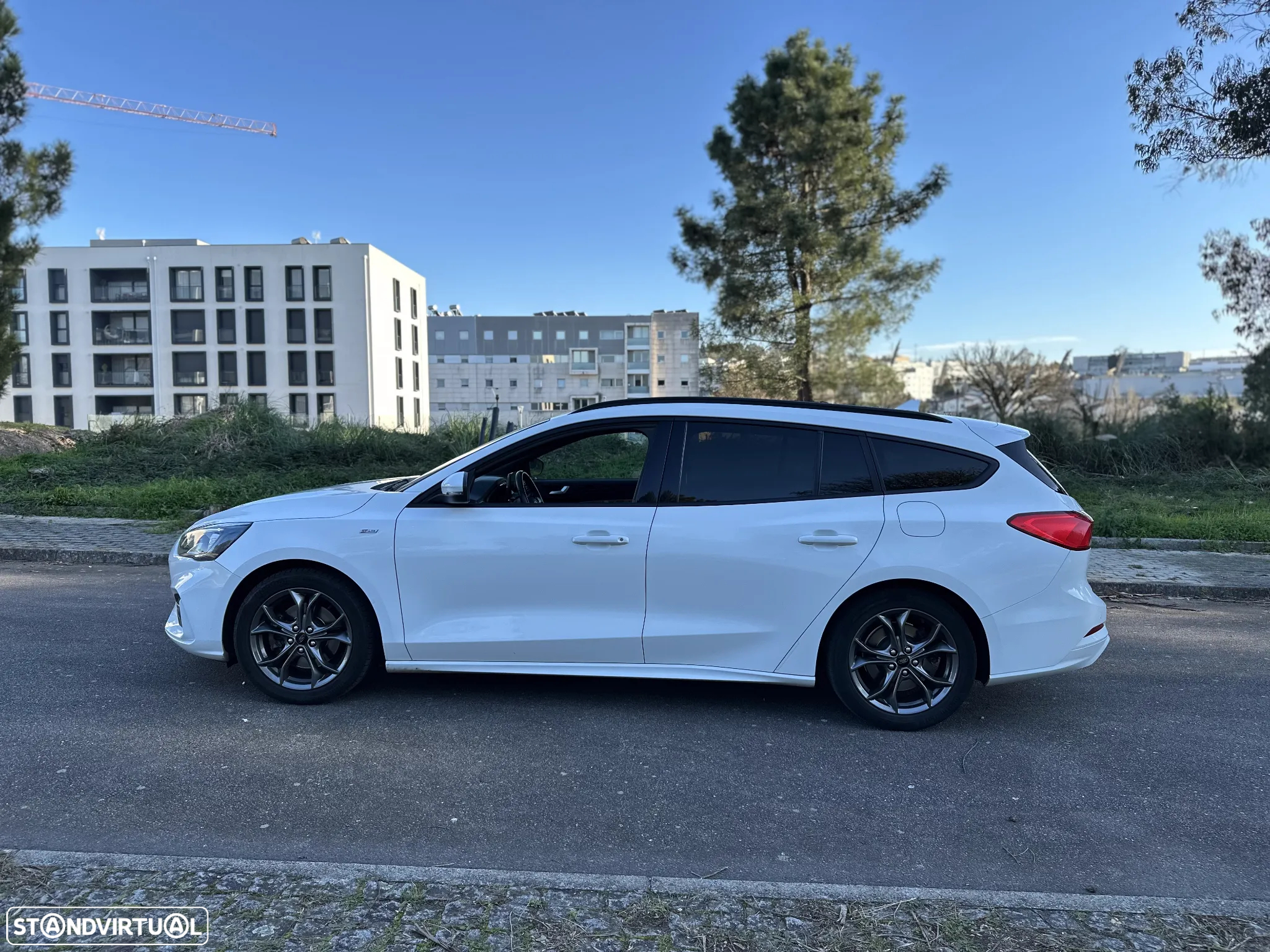 Ford Focus 1.0 EcoBoost ST-Line - 5