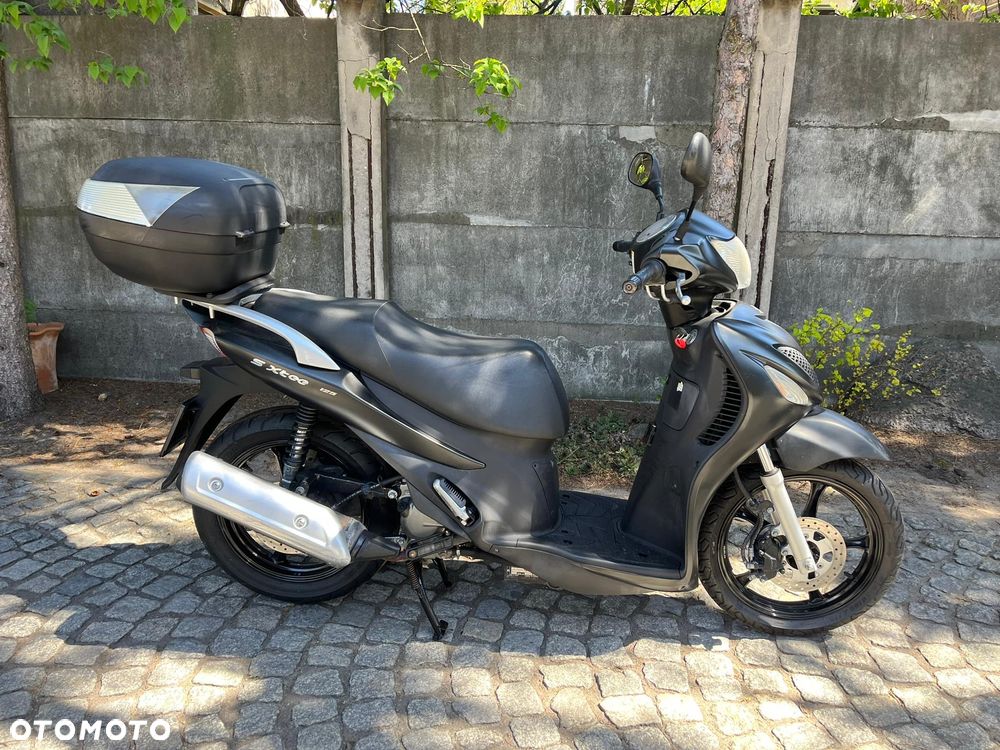 Suzuki Inny - 10